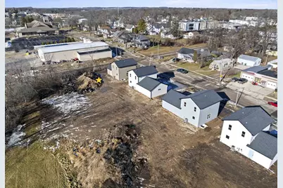 427 Scott Street, Ripon, WI 54971 - Photo 3