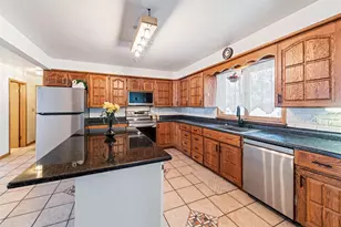 401 Mccagg St, Peshtigo, WI 54157 - Photo 5