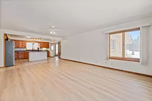 401 Mccagg St, Peshtigo, WI 54157 - Photo 9