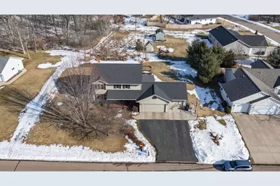 833 Woodland Circle, Waupaca, WI 54981 - Photo 31