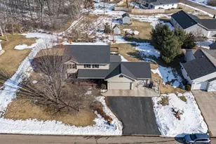 833 Woodland Cir, Waupaca, WI 54981 - Photo 31