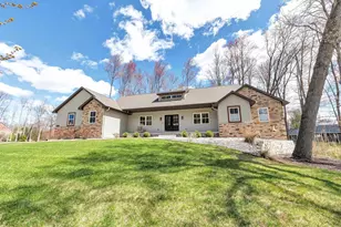2442 Loxley Ct, Suamico, WI 54173 - Photo 57