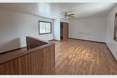 911 Carney Boulevard, Marinette, WI 54143 - Photo 15