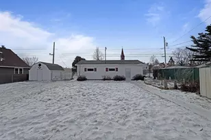 911 Carney Blvd, Marinette, WI 54143 - Photo 41