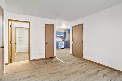 1007 Jackson Street, Oshkosh, WI 54901 - Photo 7