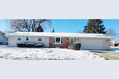 505 Westplain Drive, Green Bay, WI 54303 - Photo 1