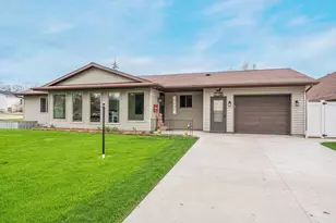 170 Jefferson St, Winneconne, WI 54986 - Photo 27