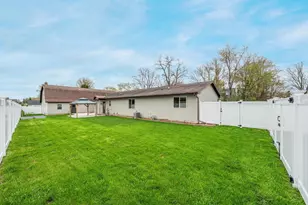 170 Jefferson St, Winneconne, WI 54986 - Photo 31