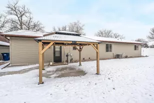 170 Jefferson St, Winneconne, WI 54986 - Photo 29