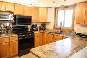 170 Jefferson St, Winneconne, WI 54986 - Photo 3