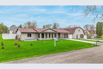 170 Jefferson Street, Winneconne, WI 54986 - Photo 1