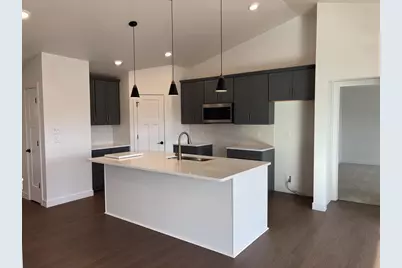 W5609 Tonys Way, Appleton, WI 54915 - Photo 3