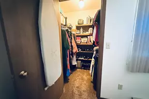 975 Manor Dr, Neenah, WI 54956 - Photo 13