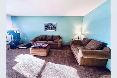 975 Manor Drive #78, Neenah, WI 54956 - Photo 9