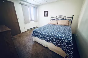 975 Manor Dr, Neenah, WI 54956 - Photo 11