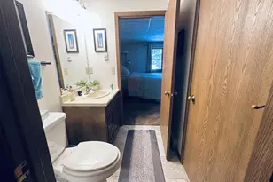 975 Manor Dr, Neenah, WI 54956 - Photo 19