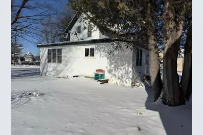 304 S Main Street, Marion, WI 54950 - Photo 23