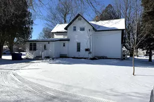 304 S Main St, Marion, WI 54950 - Photo 25