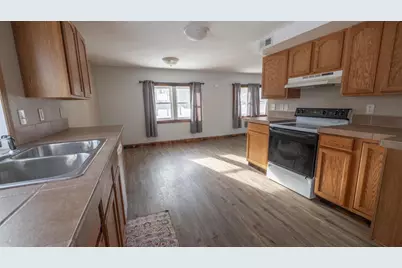 705 Cleveland Avenue, Wild Rose, WI 54984 - Photo 13