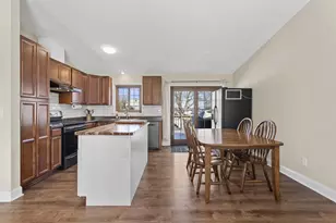 1259 Bartlein Ct, Menasha, WI 54952 - Photo 11