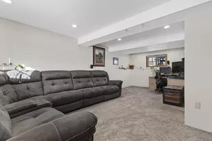 1259 Bartlein Ct, Menasha, WI 54952 - Photo 27