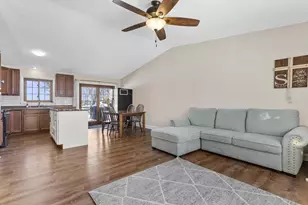 1259 Bartlein Ct, Menasha, WI 54952 - Photo 9