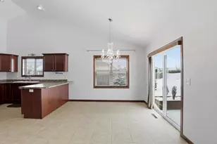 2627 Marathon Ave, Neenah, WI 54956 - Photo 7