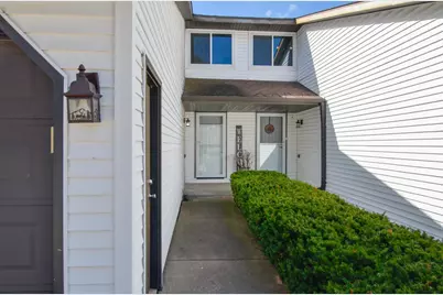 916 Square Terrace, Green Bay, WI 54313 - Photo 33