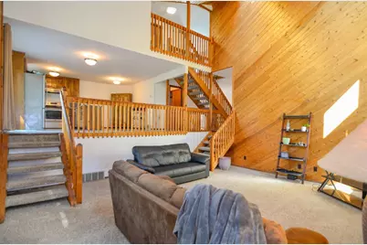 916 Square Terrace, Green Bay, WI 54313 - Photo 11