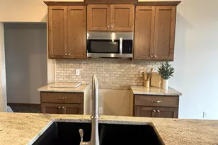 N9257 Breezy Way, Appleton, WI 54915 - Photo 3