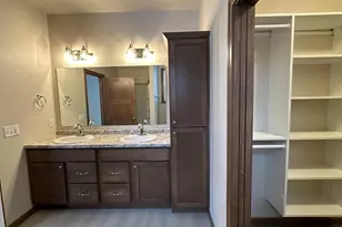 N9257 Breezy Way, Appleton, WI 54915 - Photo 11