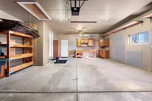 2374 Yolanda Cir, Green Bay, WI 54303 - Photo 31