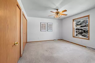 2374 Yolanda Cir, Green Bay, WI 54303 - Photo 21