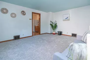 1615 Kimball St, Green Bay, WI 54302 - Photo 9