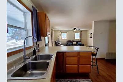 111 N 12th Street, Clintonville, WI 54929 - Photo 9