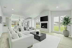 1780 Bobby Jones Dr, De Pere, WI 54115 - Photo 3