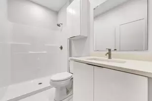 1780 Bobby Jones Dr, De Pere, WI 54115 - Photo 21