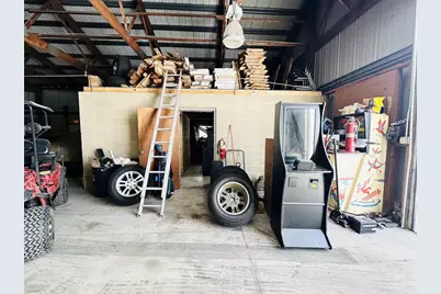 627 Airport Road, Menasha, WI 54952 - Photo 15