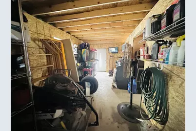 627 Airport Road, Menasha, WI 54952 - Photo 21