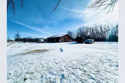 627 Airport Road, Menasha, WI 54952 - Photo 3