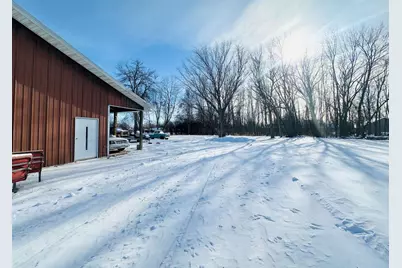 627 Airport Road, Menasha, WI 54952 - Photo 11