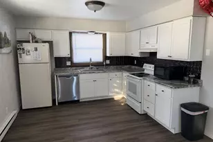 300 Cherry Ln, Little Chute, WI 54140 - Photo 3