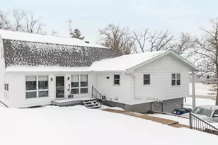 9866 State Hwy 22, Waupaca, WI 54981 - Photo 3