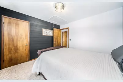 9866 State Highway 22, Waupaca, WI 54981 - Photo 11