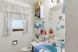 3060 Holland Rd, Green Bay, WI 54313 - Photo 11