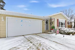 3060 Holland Rd, Green Bay, WI 54313 - Photo 1