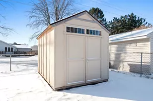 1865 Bond St, Green Bay, WI 54303 - Photo 33