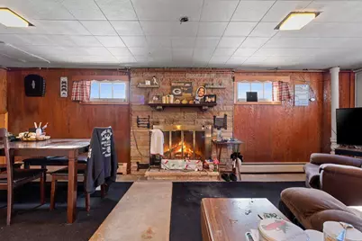 2735 11th Street, Two Rivers, WI 54241 - Photo 35