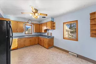 E5934 State Rd 54, Algoma, WI 54201 - Photo 19