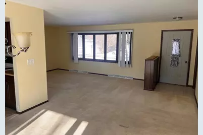 517 North Street, Waupaca, WI 54981 - Photo 3